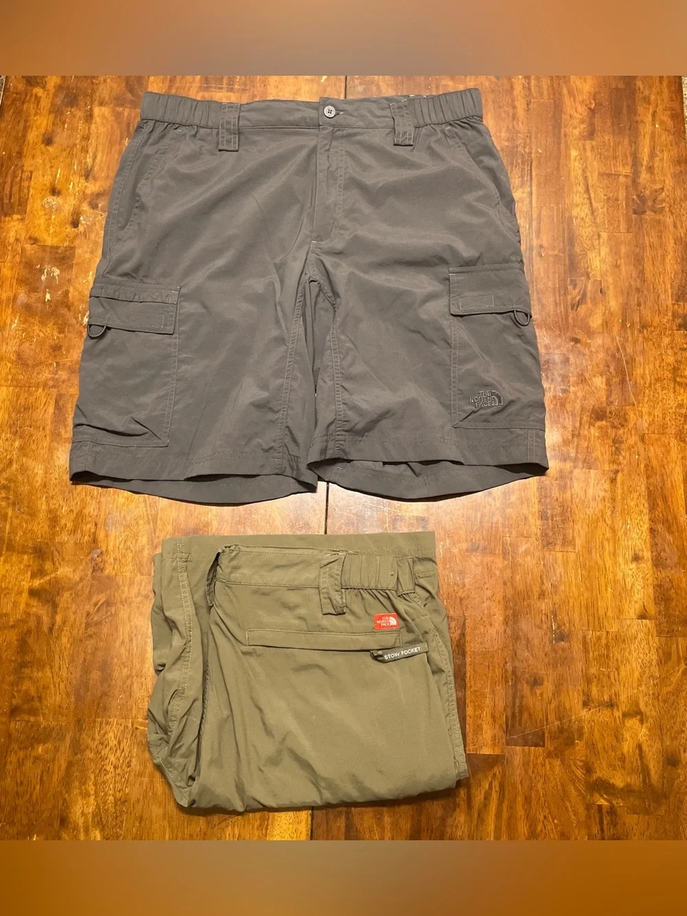 The North Face Cargo Shorts Mens Large Lot Of 2 Hiking Green Gray